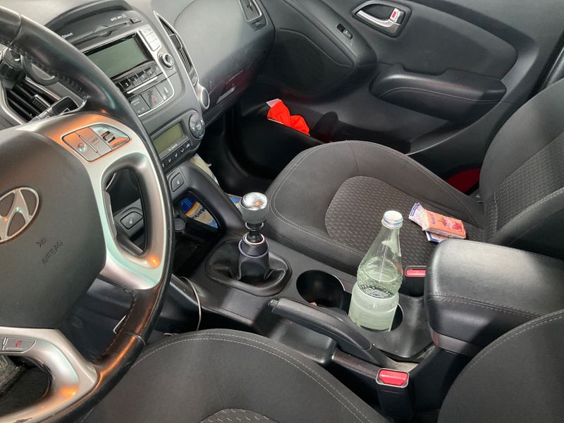 Hyundai ix35 2.0 CRDi 5 Star Edition AWD 2013 – снимка 53