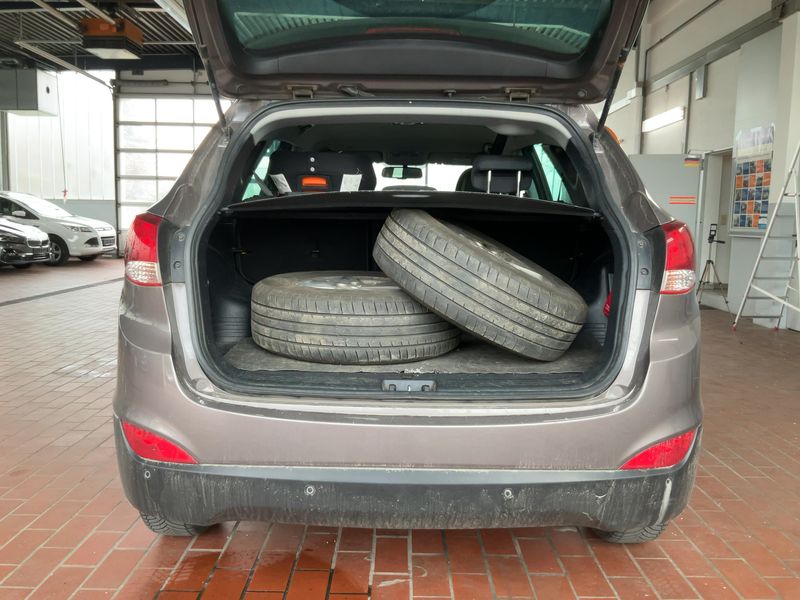 Hyundai ix35 2.0 CRDi 5 Star Edition AWD 2013 – снимка 16