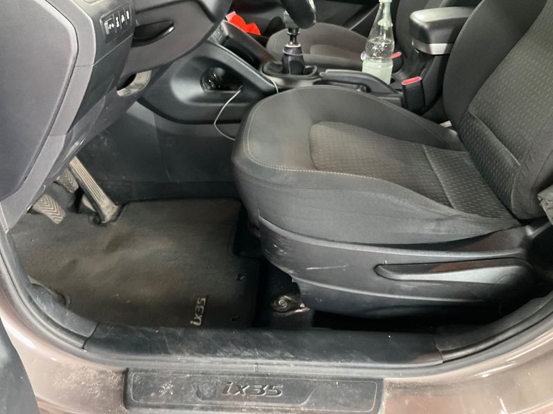 Hyundai ix35 2.0 CRDi 5 Star Edition AWD 2013 – снимка 42
