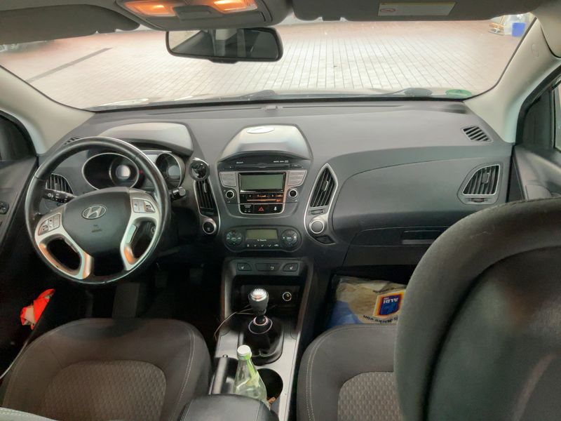 Hyundai ix35 2.0 CRDi 5 Star Edition AWD 2013 – снимка 18