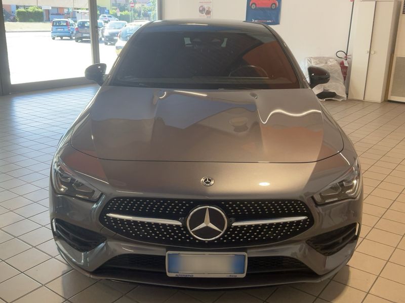 Mercedes-Benz CLA-Klasse CLA 200 d Shooting Brake AMG Line 2023 – снимка 14