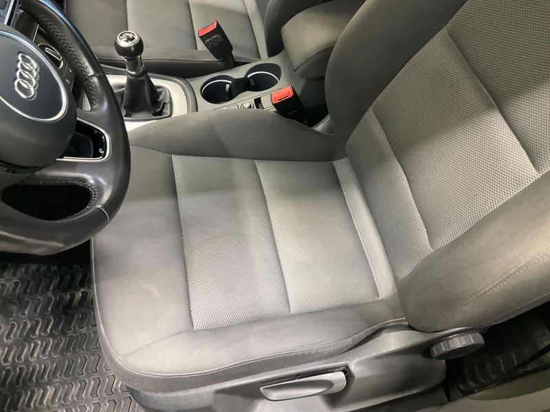 Audi Q3 2.0 TDI quattro 2015 – снимка 26