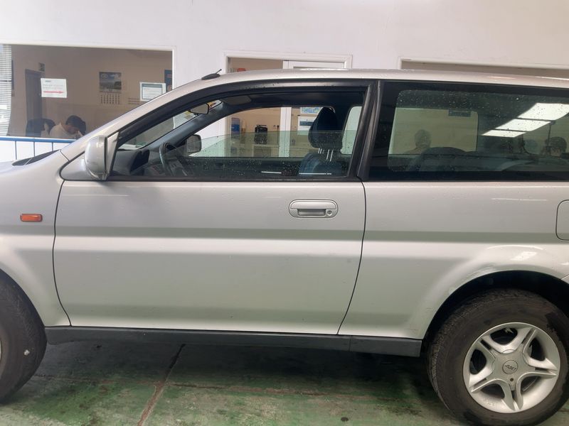Honda HR-V 1.6 4WD CVT 1999 – снимка 4