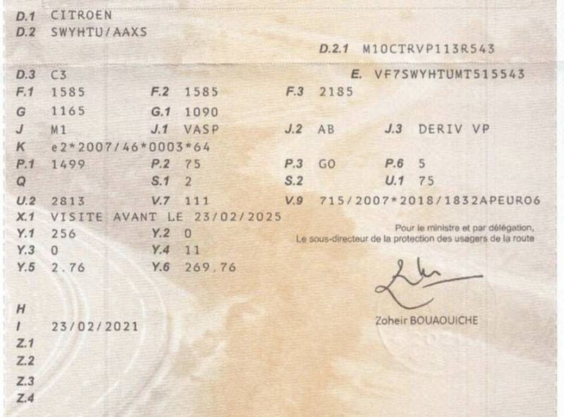 Citroen C3 1.5 Blue-HDi Société Feel Nav 2021 – снимка 19