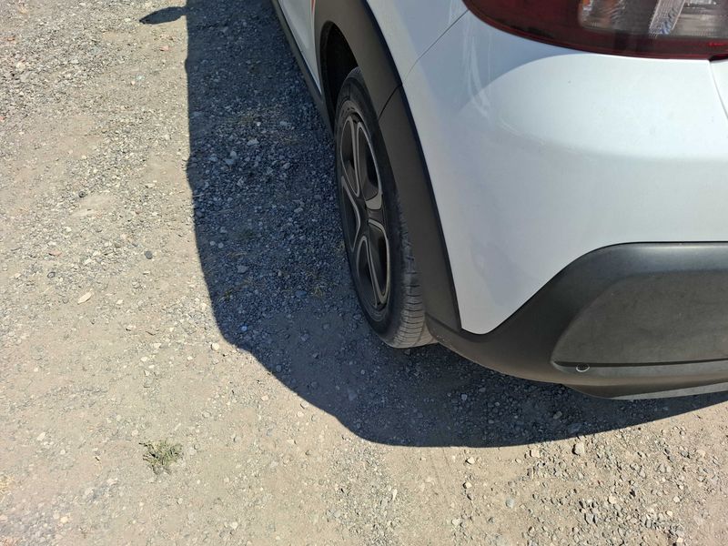 Citroen C3 1.5 Blue-HDi Société Feel Nav 2021 – снимка 44