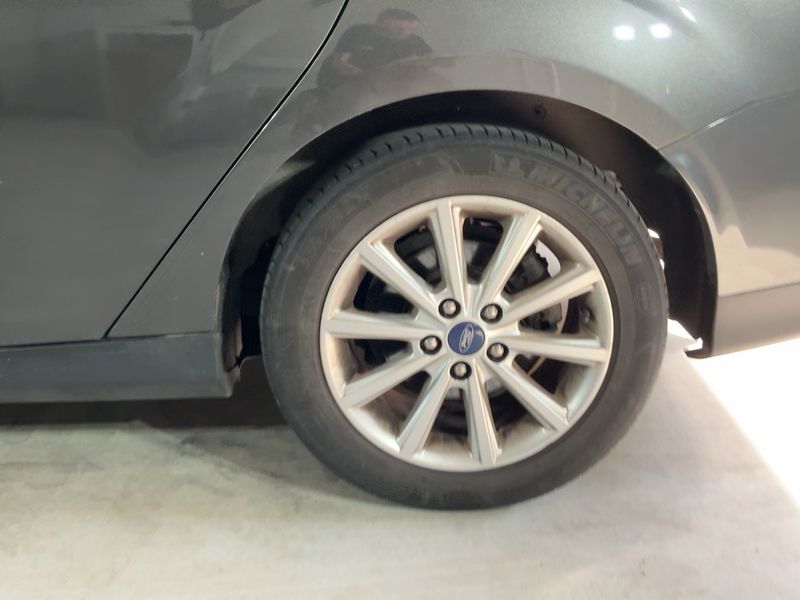 Ford Focus 1.0 EcoBoost Titanium 2017 – снимка 5