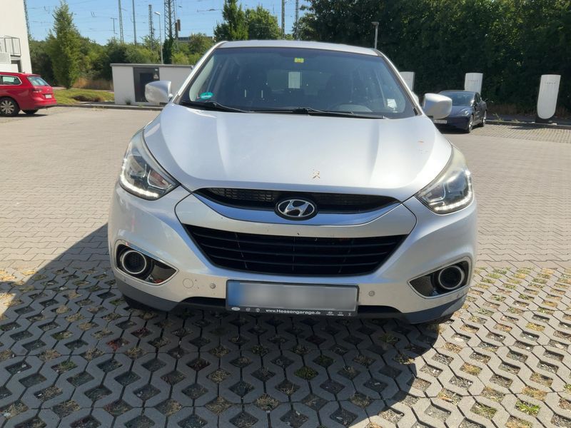 Hyundai Tucson 1.6 Classic blue 2WD 2015 – снимка 14
