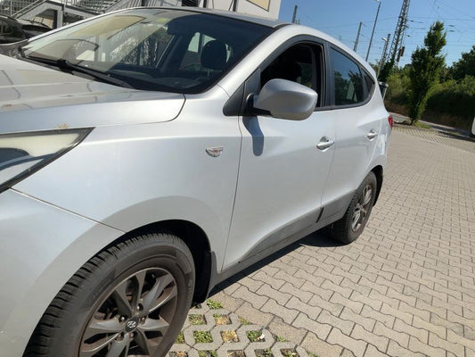 Hyundai Tucson 1.6 Classic blue 2WD 2015 – снимка 2