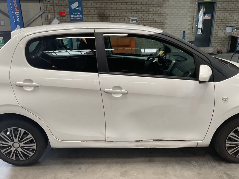 Citroen C1 1.0 e-VTi Feel 2014 – снимка 10