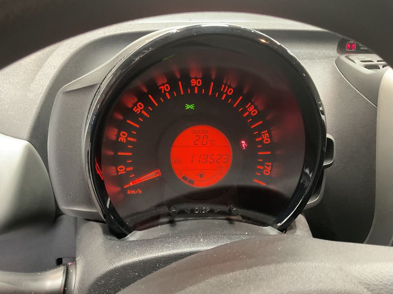 Citroen C1 1.0 e-VTi Feel 2014 – снимка 18