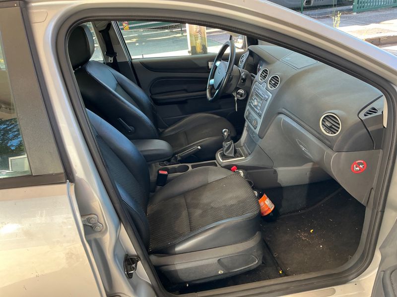 Ford Focus 1.8 TDCi Titanium 2007 – снимка 3