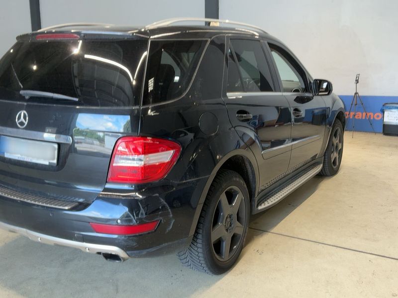 Mercedes-Benz M-Klasse ML 350 CDI 4Matic 2010 – снимка 8