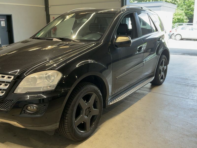 Mercedes-Benz M-Klasse ML 350 CDI 4Matic 2010 – снимка 2