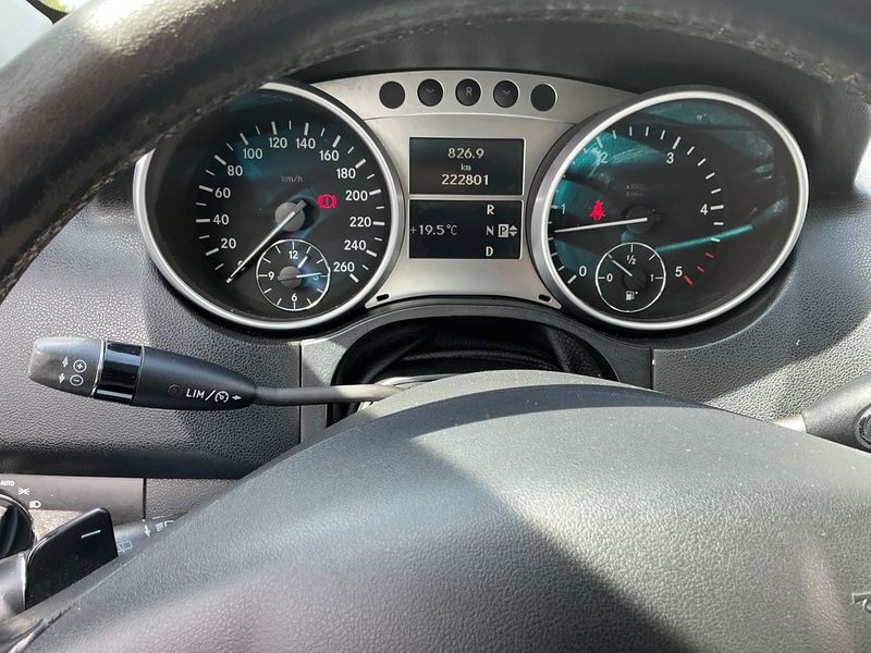 Mercedes-Benz M-Klasse ML 350 CDI 4Matic 2010 – снимка 18