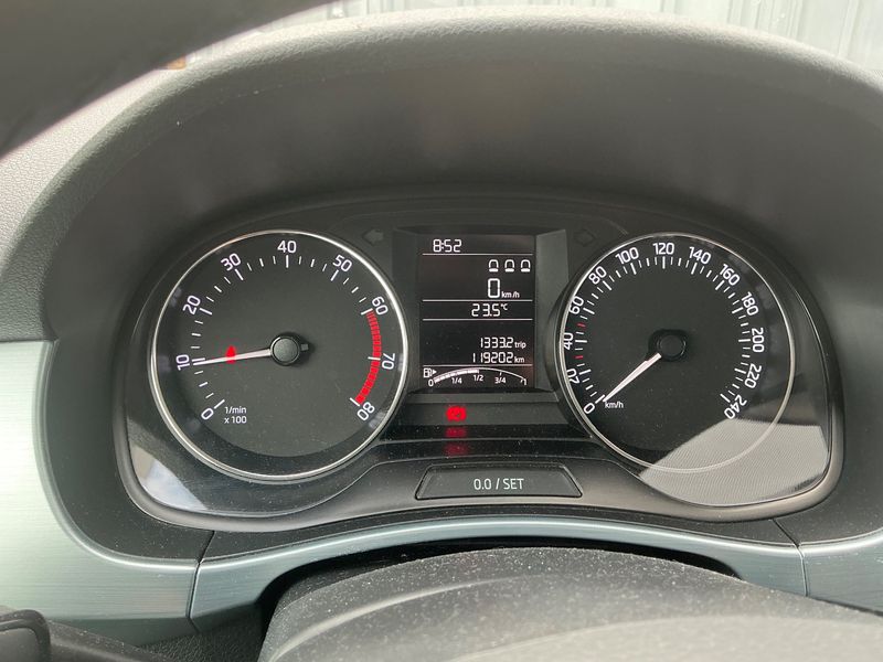 Skoda Fabia 1.0 TSI Ambition 2017 – снимка 19