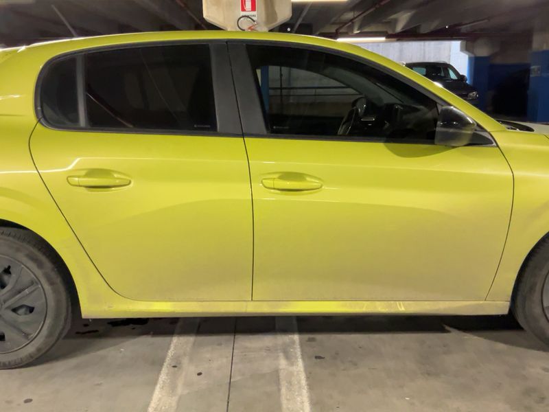 Peugeot 208 1.2 PureTech Active 2024 – снимка 10