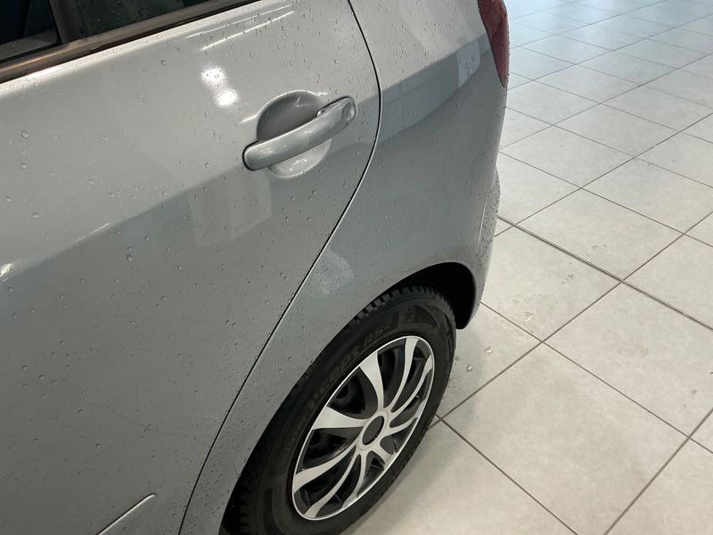 Volkswagen Golf VI Plus 1.2 TSI Team 2010 – снимка 34