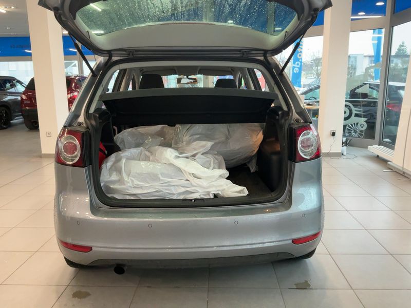 Volkswagen Golf VI Plus 1.2 TSI Team 2010 – снимка 16