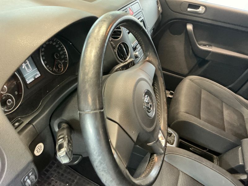 Volkswagen Golf VI Plus 1.2 TSI Team 2010 – снимка 45
