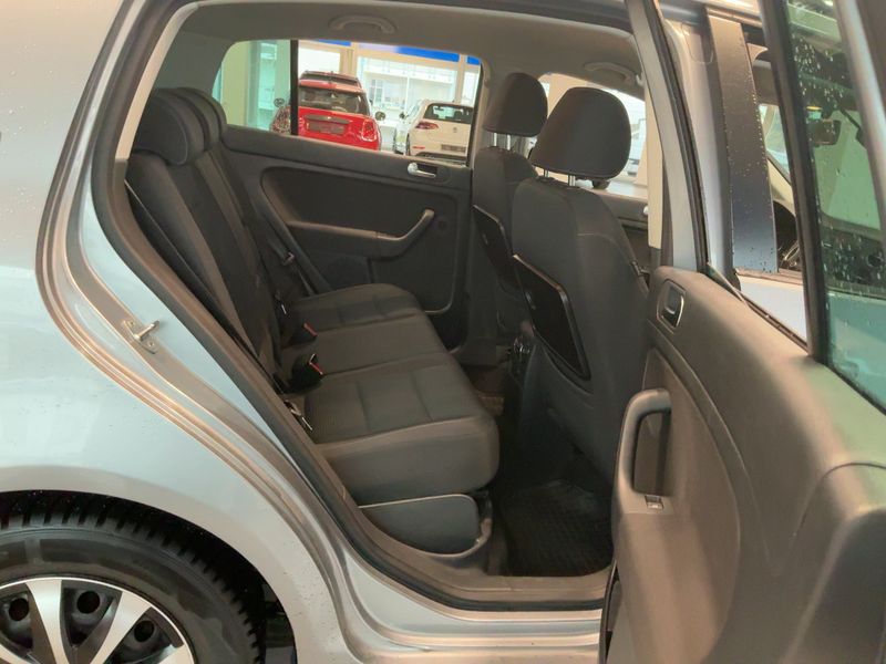 Volkswagen Golf VI Plus 1.2 TSI Team 2010 – снимка 20