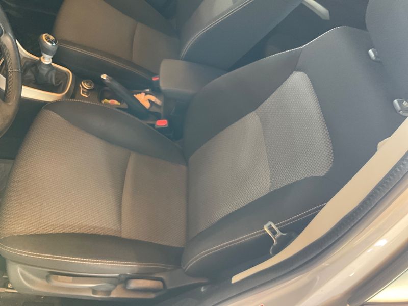 Suzuki SX4 1.6 DDiS AllGrip Shine 4x4 2016 – снимка 39