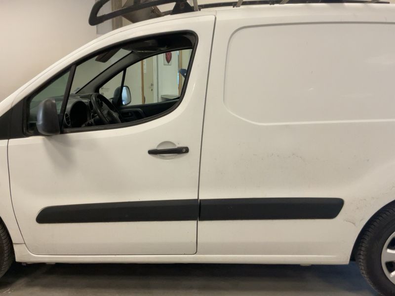 Peugeot Partner 1.6 Blue-HDi L1 Premium Avantage Edition 2016 – снимка 4