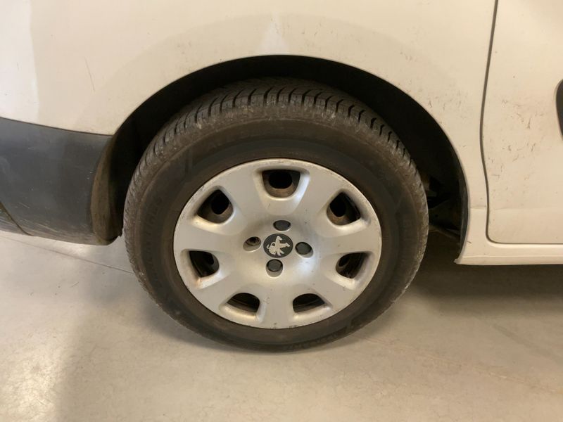 Peugeot Partner 1.6 Blue-HDi L1 Premium Avantage Edition 2016 – снимка 9