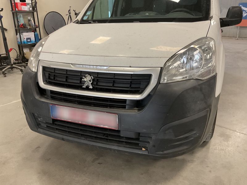 Peugeot Partner 1.6 Blue-HDi L1 Premium Avantage Edition 2016 – снимка 35