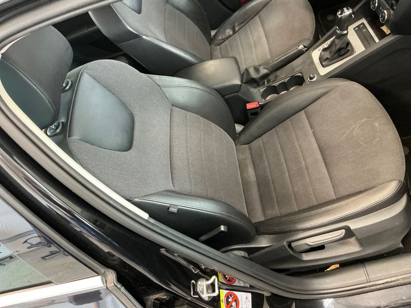 Skoda Octavia 2.0 TDI Elegance 2014 – снимка 33