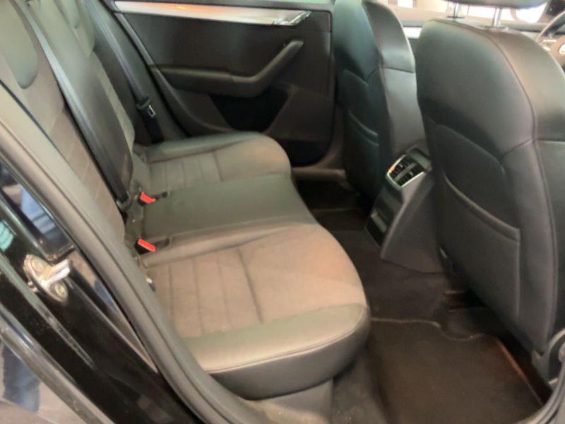 Skoda Octavia 2.0 TDI Elegance 2014 – снимка 20