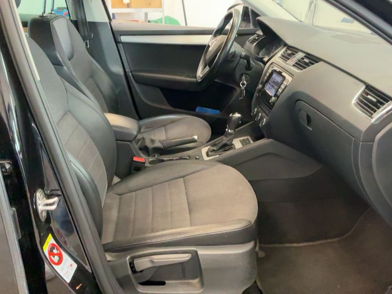 Skoda Octavia 2.0 TDI Elegance 2014 – снимка 17