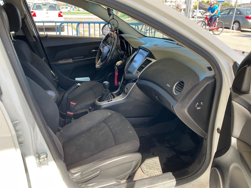 Chevrolet Cruze 1.6 LT 2011 – снимка 3