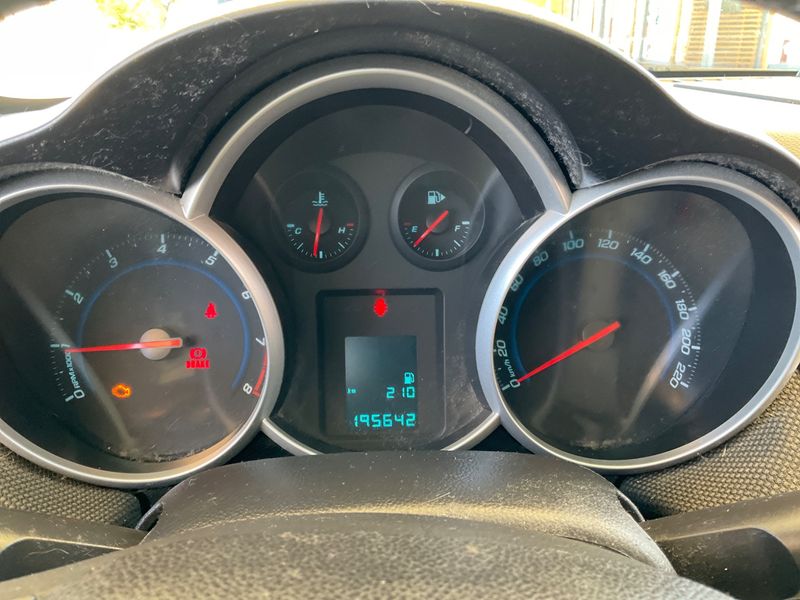 Chevrolet Cruze 1.6 LT 2011 – снимка 4