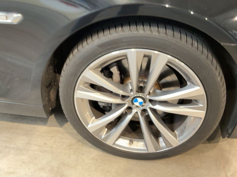BMW 5er 530d 2015 – снимка 19