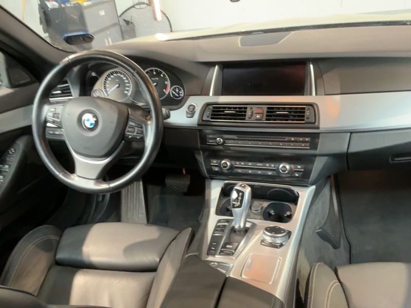 BMW 5er 530d 2015 – снимка 12