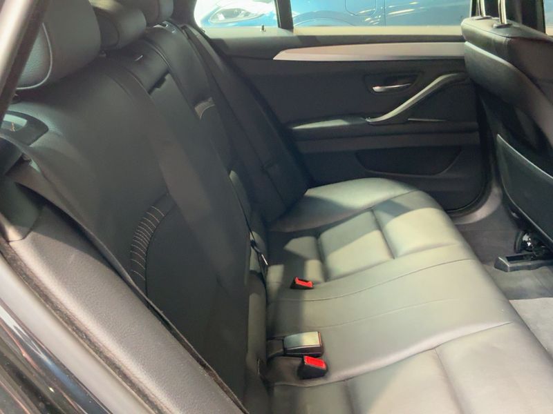 BMW 5er 530d 2015 – снимка 14