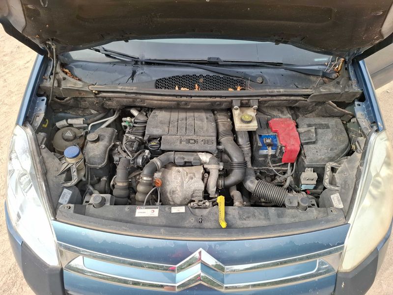 Citroen Berlingo 1.6 HDi Collection 2010 – снимка 8