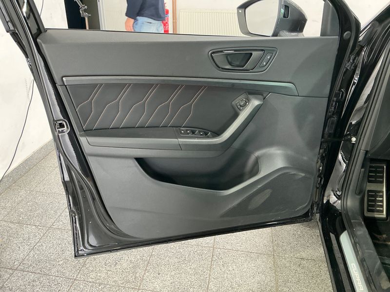 Cupra Ateca 2.0 TSI 4Drive 2025 – снимка 38