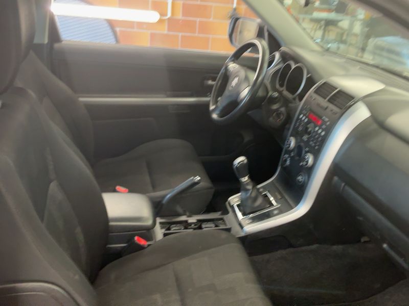Suzuki Grand Vitara 2.4 VVT Club 2009 – снимка 16