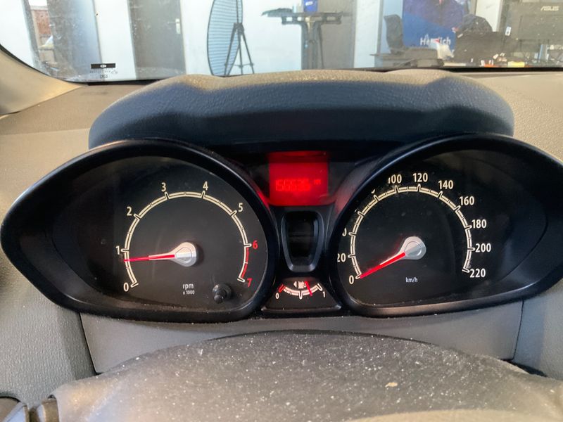 Ford Fiesta 1.25 Trend 2009 – снимка 4