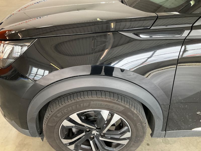Peugeot 2008 1.2 PureTech Allure 2020 – снимка 27