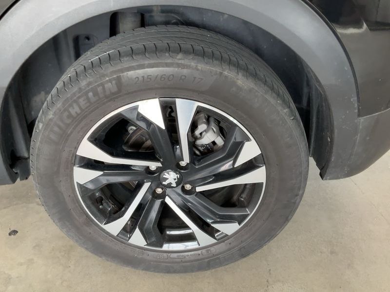 Peugeot 2008 1.2 PureTech Allure 2020 – снимка 5