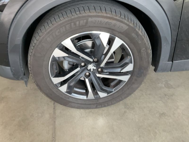 Peugeot 2008 1.2 PureTech Allure 2020 – снимка 3