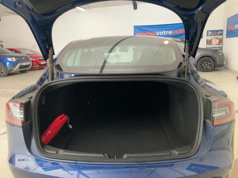 Tesla Model 3 Standard Range 2023 – снимка 15
