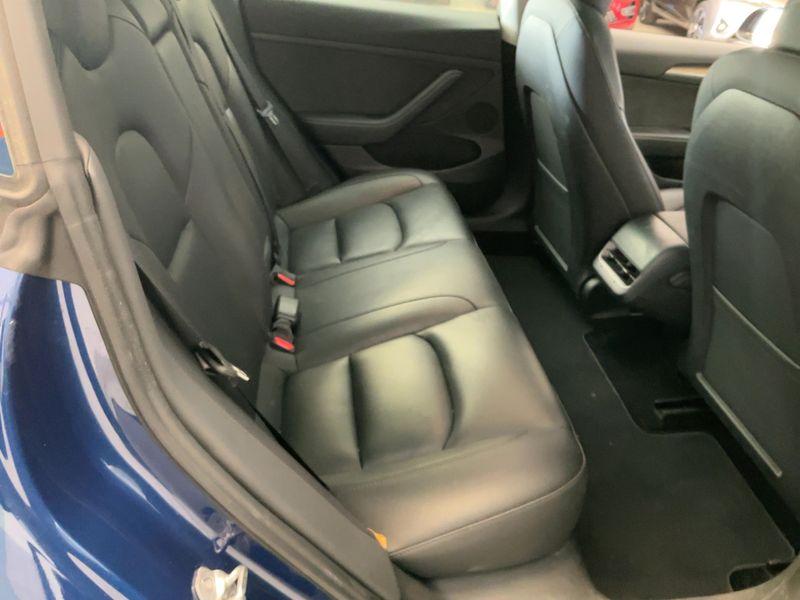 Tesla Model 3 Standard Range 2023 – снимка 19