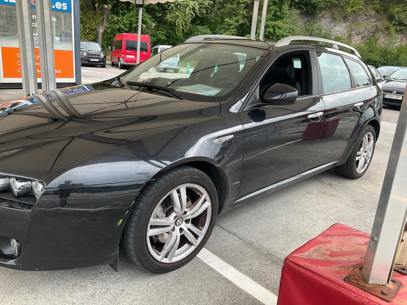Alfa Romeo Alfa 159 2.0 JTDM Sport Plus 2012 – снимка 1