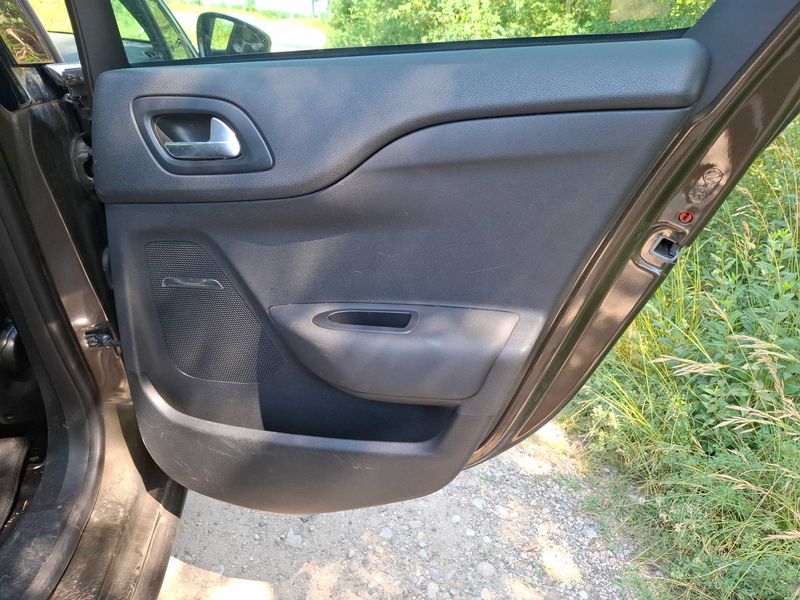 Citroen DS4 1.6 e-HDi SoChic 2013 – снимка на щета 91