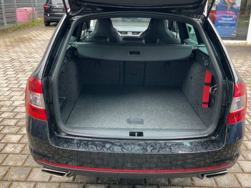 Skoda Octavia 2.0 TDI RS 2015 – снимка 15