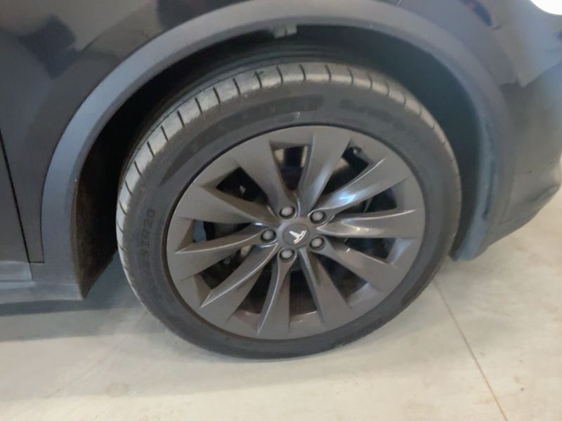 Tesla Model X 75D Dual 2018 – снимка 11