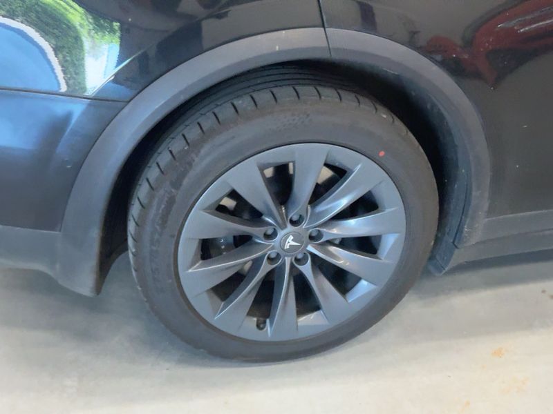 Tesla Model X 75D Dual 2018 – снимка 9